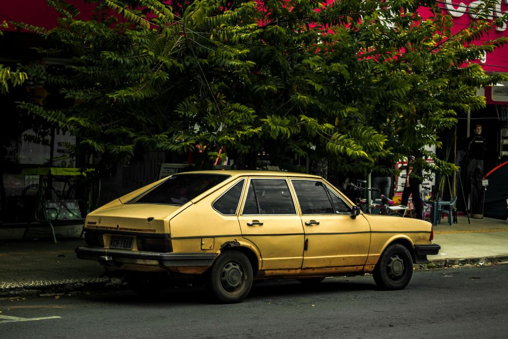Older Vehicles Put Teen Drivers at Risk